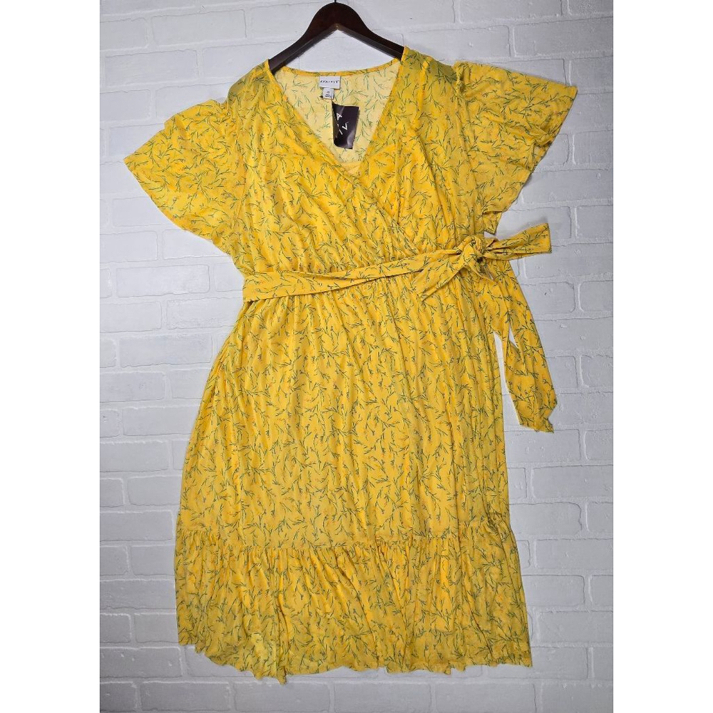 Ava & Viv Yellow Floral Dress Size 2X